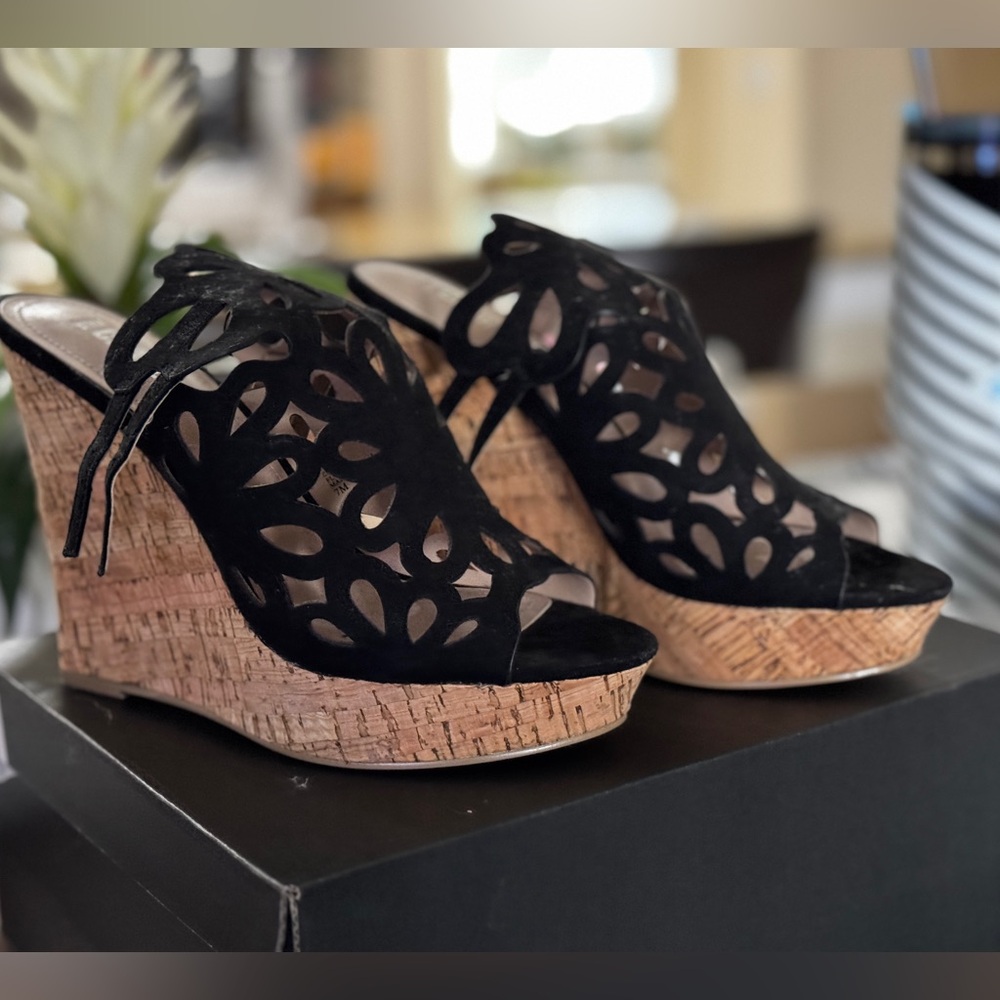 Rarely Used Style Charles Wedges